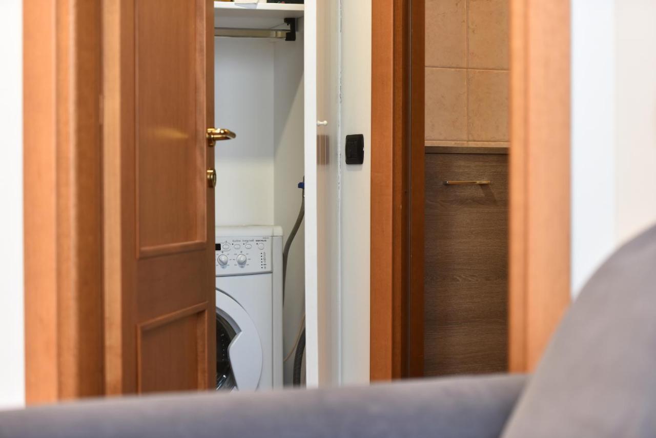 Pontaccio22 Apartment- Brera Centro Storico ミラノ エクステリア 写真