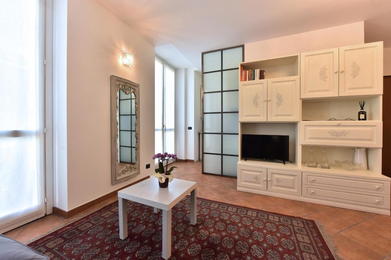 Pontaccio22 Apartment- Brera Centro Storico ミラノ エクステリア 写真